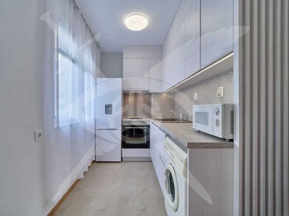 Дава се под наем Тристаен апартамент в Варна, Владислав Варненчик - 70 кв.м за 535 € - Снимка #1