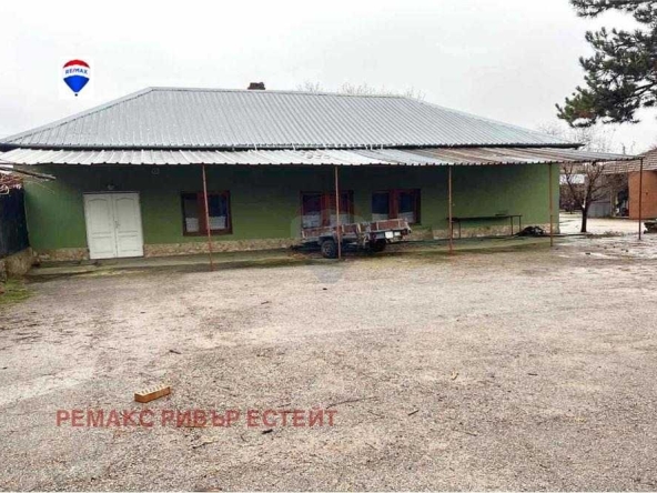 Промишлена сграда в с. Иваново, Област Русе - 480 кв.м за 194 €/кв.м - Снимка #1