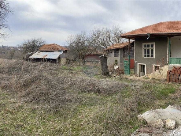 Къща в Разград, Бели Лом - 30 кв.м за 850 €/кв.м - Снимка #1