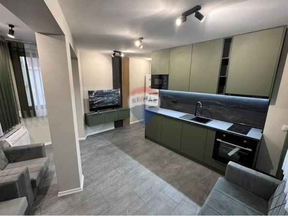 Двустаен апартамент в Варна, Бриз - 74 кв.м за 2433 €/кв.м - Снимка #1