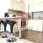 Дава се под наем Двустаен апартамент в Варна, Базар Левски - 65 кв.м за 612 € - Снимка #1