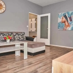 Дава се под наем Тристаен апартамент в Варна, Левски - 60 кв.м за 613 € - Снимка #1