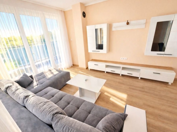 Двустаен апартамент в Пловдив, Тракия - 73 кв.м за 1017 €/кв.м - Снимка #1