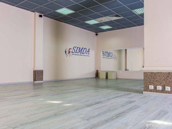 Дава се под наем Зала за събития в София, Център -  кв.м за 25.5 € - Снимка #1