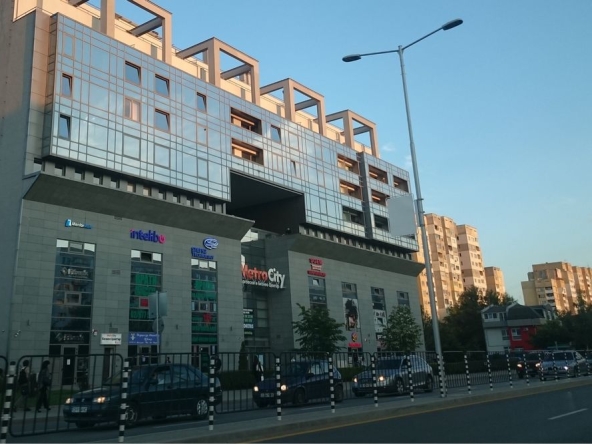 Дава се под наем Гараж / Паркомясто в София, Младост 3 - 6 кв.м за 39.78 € - Снимка #1