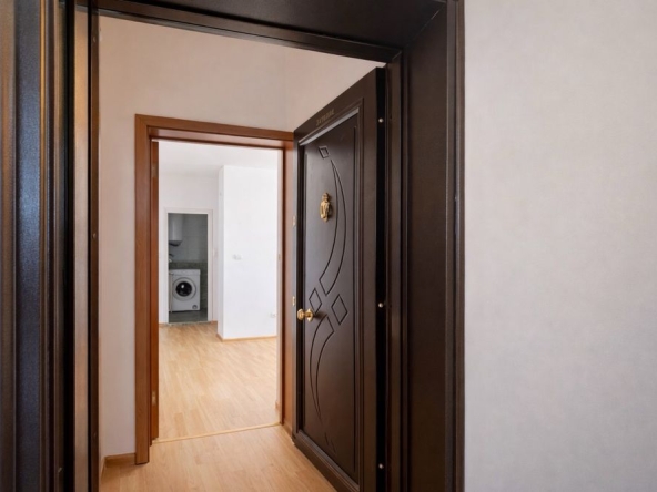 Тристаен апартамент в София, Орландовци - 94 кв.м за 977 €/кв.м - Снимка #1