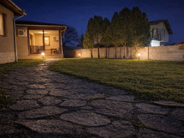 Къща в с. Близнаци, Област Варна - 146 кв.м за 1048 €/кв.м - Снимка #1