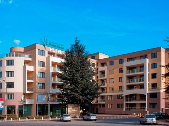 Едностаен апартамент в к.к. Св.Св. Константин и Елена - 44 кв.м за 1275 €/кв.м - Снимка #1