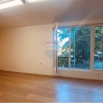 Дава се под наем Офис в Шумен, Център - 40 кв.м за 153 € - Снимка #1