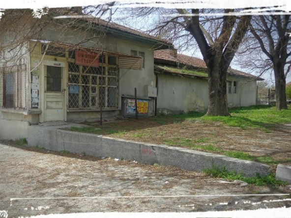 Дава се под наем Промишлена сграда в Дългопол - 640 кв.м за 947.58 € - Снимка #1