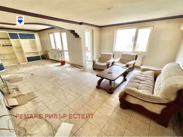 Мезонет в Русе, Център - 181 кв.м за 1226 €/кв.м - Снимка #1