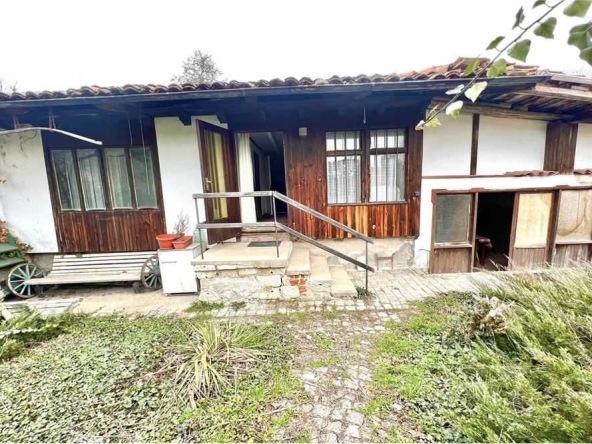 Къща в с. Красен, Област Русе - 100 кв.м за 370 €/кв.м - Снимка #1