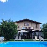 Дава се под наем Къща в Бургас, Сарафово - 100 кв.м за 400 € - Снимка #1