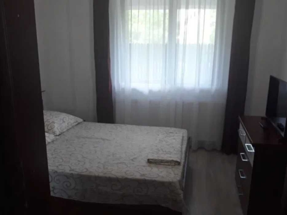 Дава се под наем Едностаен апартамент в Пловдив, Кючук Париж - 40 кв.м за 193.8 € - Снимка #1