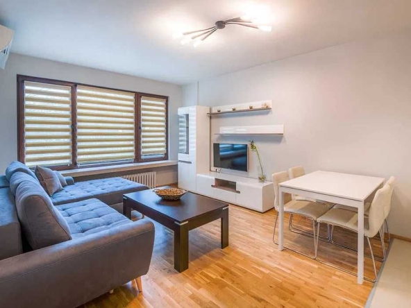 Дава се под наем Двустаен апартамент в София, Драгалевци - 70 кв.м за 420 € - Снимка #1