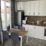 Двустаен апартамент в Бургас, Център - 74 кв.м за 3230 €/кв.м - Снимка #1