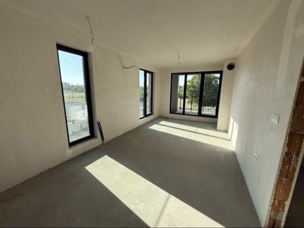 Двустаен апартамент в Пловдив, Тракия - 73 кв.м за 755 €/кв.м - Снимка #1