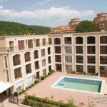 Дава се под наем Едностаен апартамент в к.к. Елените - 31 кв.м за 1275 € - Снимка #1