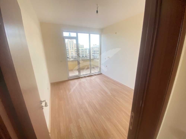 Тристаен апартамент в Поморие - 91 кв.м за 1000 €/кв.м - Снимка #1