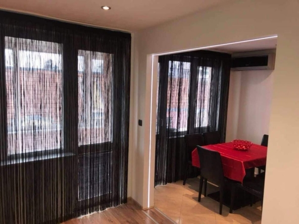 Четиристаен апартамент в Варна, Лятно кино Тракия - 88 кв.м за 1796 €/кв.м - Снимка #1