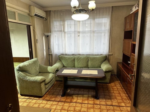 Дава се под наем Етаж от къща в Пловдив, Кючук Париж - 120 кв.м за 331.5 € - Снимка #1