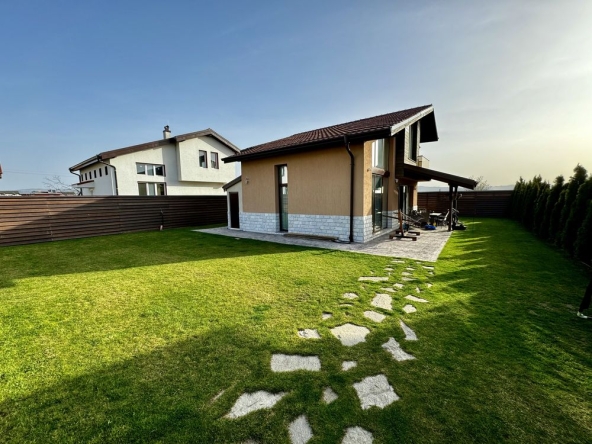 Къща в Костинброд - 150 кв.м за 2860 €/кв.м - Снимка #1