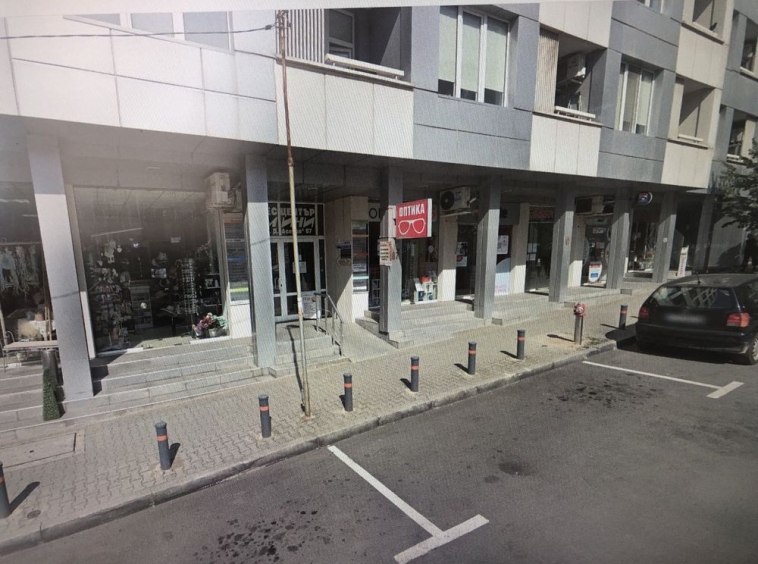 Дава се под наем Магазин в Стара Загора, Македонски - 29 кв.м за 367.2 € - Снимка #1