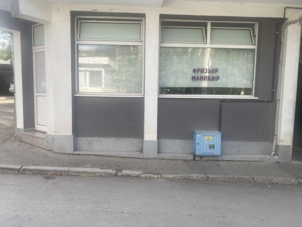 Дава се под наем Магазин в Варна, Възраждане 1 - 20 кв.м за 175 € - Снимка #1