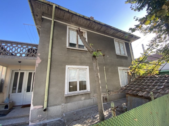 Къща в Силистра, в.з. Юг - 160 кв.м за 450 €/кв.м - Снимка #1