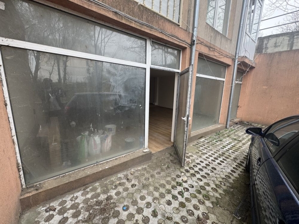 Офис в Велико Търново, Център - 98 кв.м за 796 €/кв.м - Снимка #1