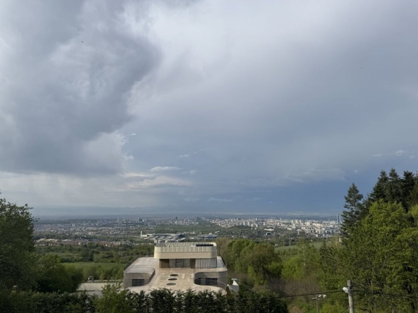 Двустаен апартамент в София, Драгалевци - 65 кв.м за 2616 €/кв.м - Снимка #1