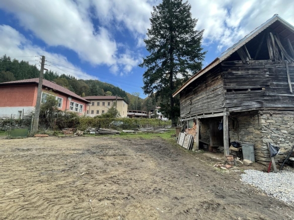 Къща в с. Ново село, Област Кюстендил - 27 кв.м за 1297 €/кв.м - Снимка #1