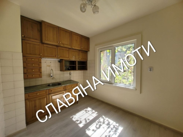 Етаж от къща в Димитровград - 105 кв.м за 1762 €/кв.м - Снимка #1