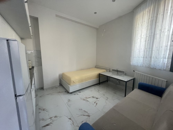 Дава се под наем Едностаен апартамент в Хасково, Дружба 1 - 34 кв.м за 193.8 € - Снимка #1