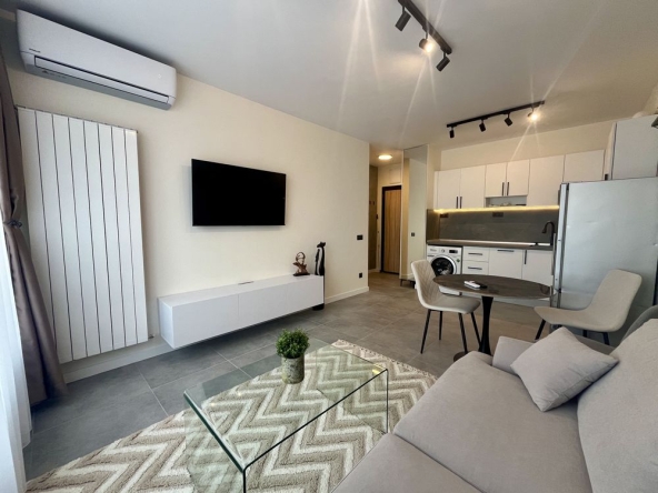 Дава се под наем Двустаен апартамент в София, Люлин 7 - 62 кв.м за 650 € - Снимка #1