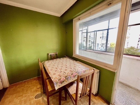 Дава се под наем Тристаен апартамент в Варна, Младост 2 - 65 кв.м за 250 € - Снимка #1