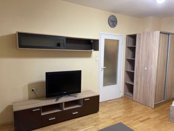 Дава се под наем Едностаен апартамент в София, Люлин 10 - 48 кв.м за 449 € - Снимка #1
