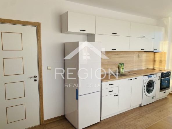 Дава се под наем Двустаен апартамент в Варна, Възраждане 3 - 60 кв.м за 459 € - Снимка #1