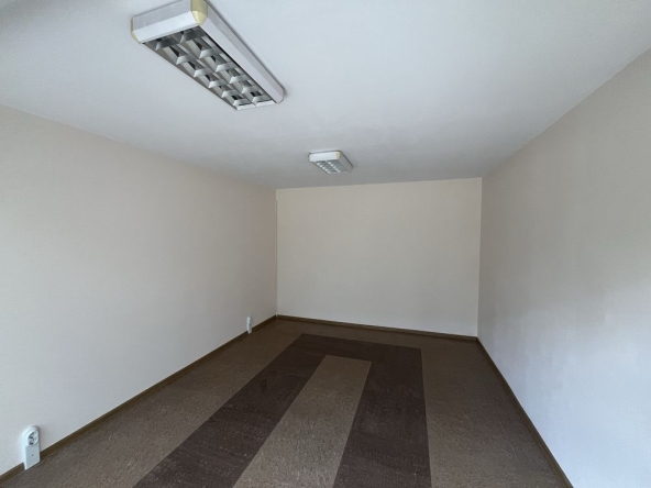 Дава се под наем Магазин в София, Сердика - 60 кв.м за 408 € - Снимка #1