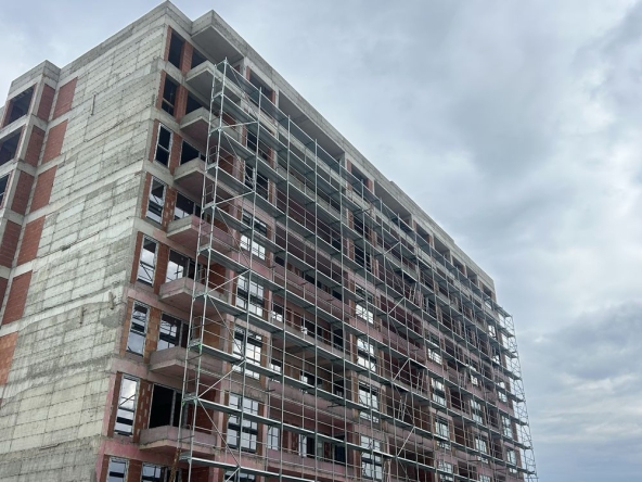 Двустаен апартамент в Варна, Владислав Варненчик - 67 кв.м за 1547 €/кв.м - Снимка #1