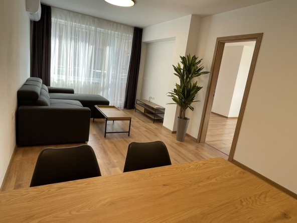 Дава се под наем Четиристаен апартамент в София, Лозенец - 130 кв.м за 759.9 € - Снимка #1