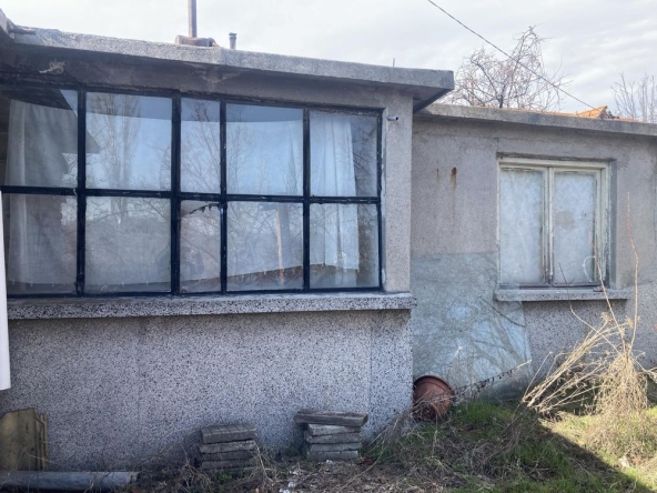 Къща в Хасково, Промишлена зона - Изток - 100 кв.м за 306 €/кв.м - Снимка #1