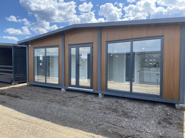 Къща в София, 7-ми 11-ти километър - 40 кв.м за 447 €/кв.м - Снимка #1