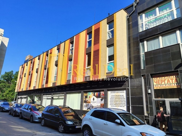 Дава се под наем Офис в София, Младост 1 - 20 кв.м за 150 € - Снимка #1