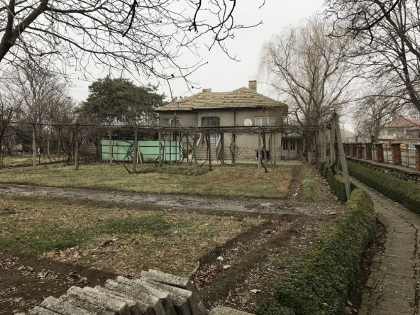 Къща в Пловдив, Кършияка - 150 кв.м за 867 €/кв.м - Снимка #1