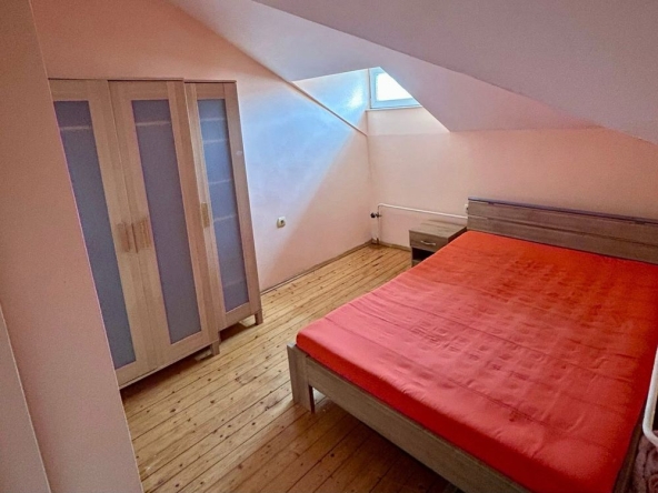 Дава се под наем Двустаен апартамент в Плевен, Идеален център - 40 кв.м за 178.5 € - Снимка #1