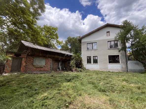 Къща в София, Свобода - 132 кв.м за 330 €/кв.м - Снимка #1