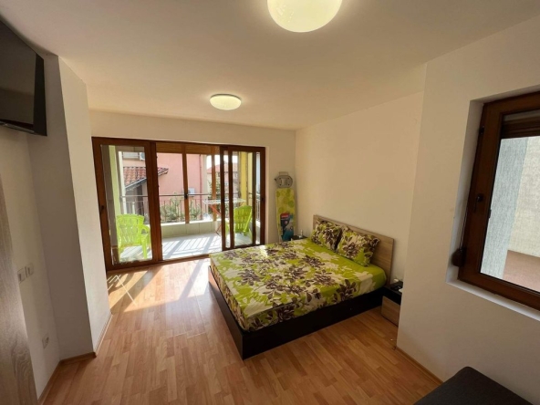 Дава се под наем Двустаен апартамент в Созопол - 55 кв.м за 2932.5 € - Снимка #1