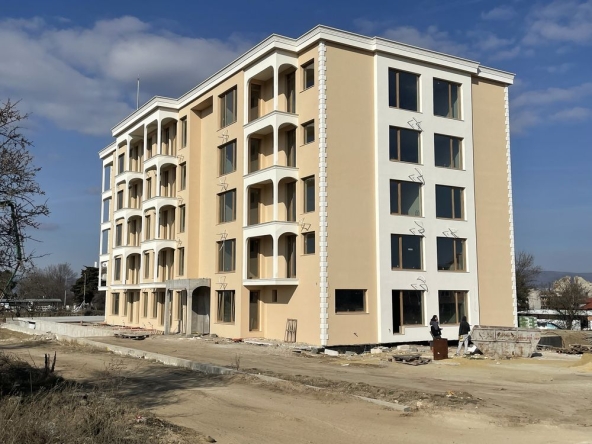 Двустаен апартамент в к.к. Дюни - 61 кв.м за 1112 €/кв.м - Снимка #1