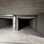 Дава се под наем Гараж / Паркомясто в София, в.з. Симеоново - Драгалевци - 21 кв.м за 178.5 € - Снимка #1